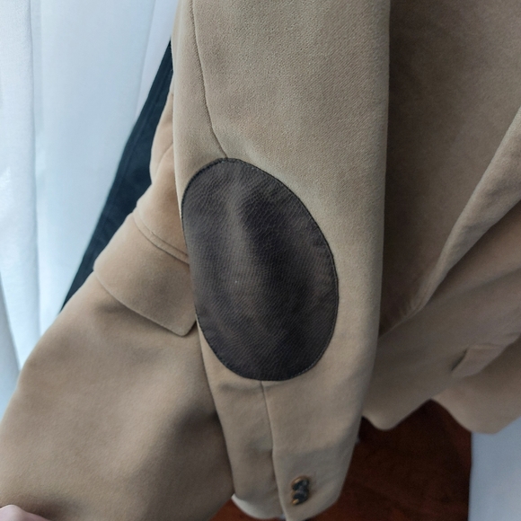 ZARA velour jacket - Picture 2 of 4